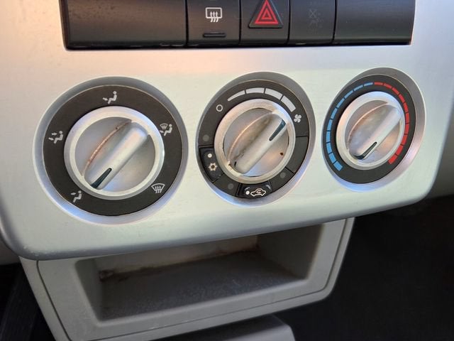 2006 Chrysler PT Cruiser Base