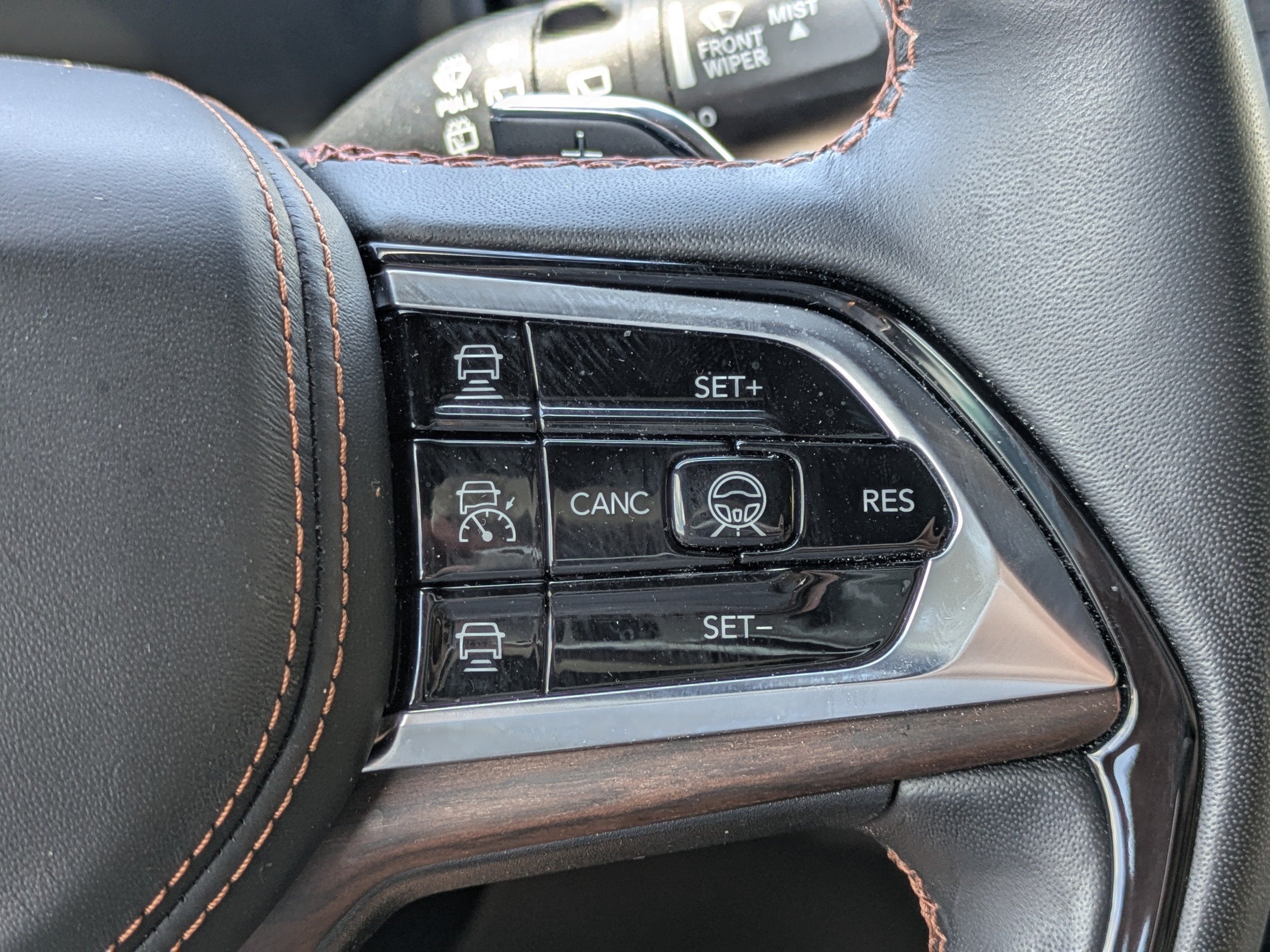 2024 Jeep Grand Cherokee L Summit