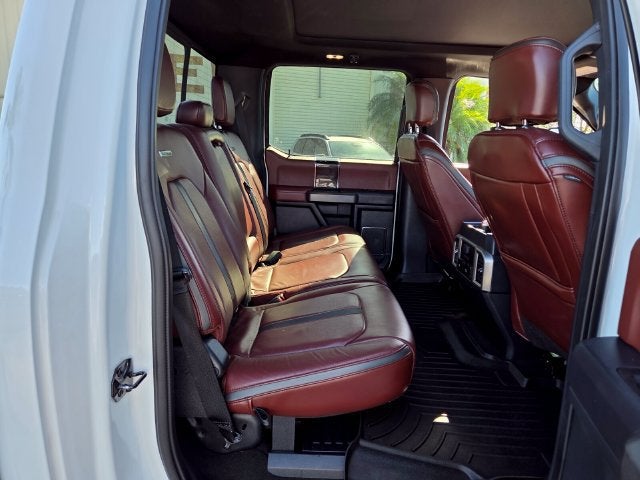 2022 Ford Super Duty F-450 DRW Platinum