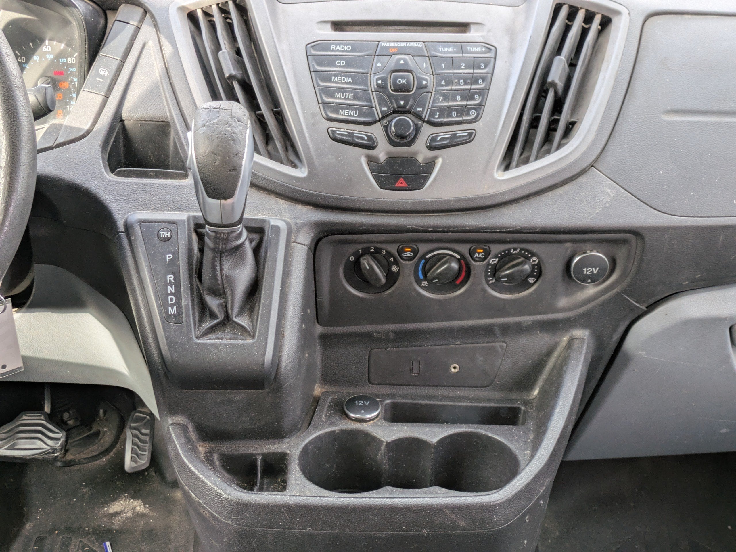 2015 Ford Transit Cargo Van T-350 148
