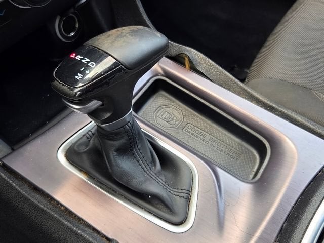 2015 Dodge Charger SE