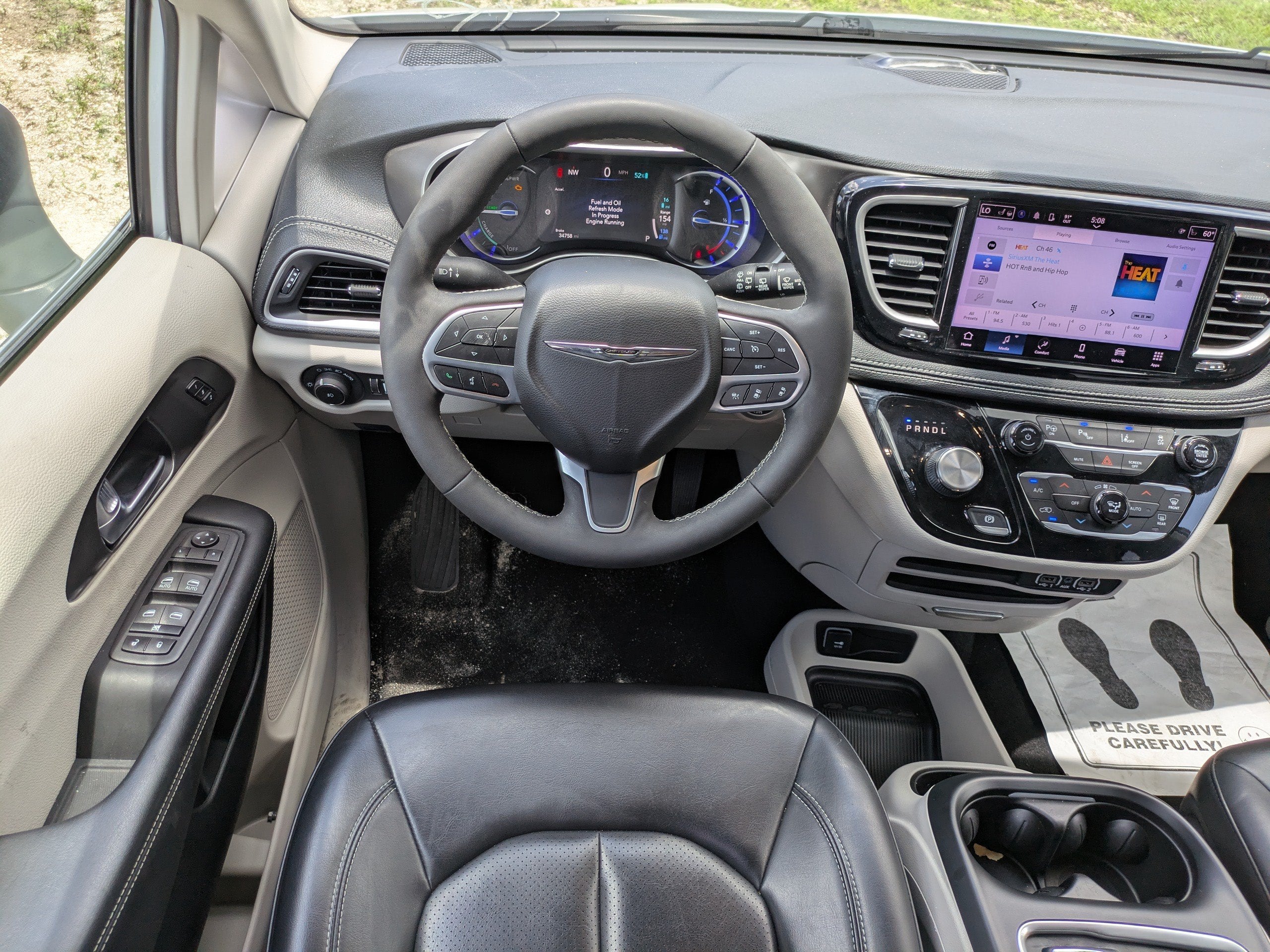 2023 Chrysler Pacifica Hybrid Touring L