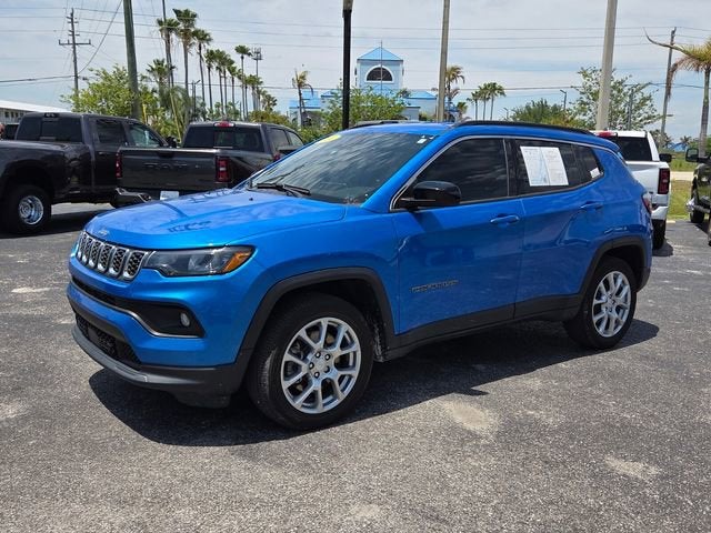 2024 Jeep Compass Latitude Lux