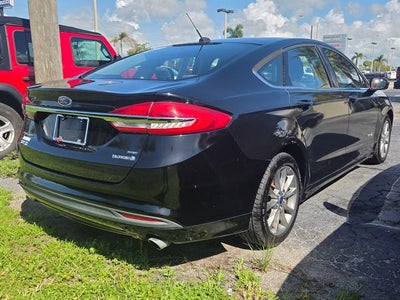 2017 Ford Fusion Hybrid SE