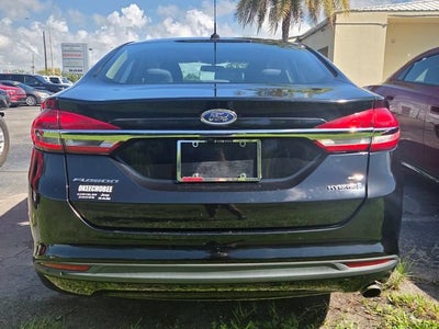 2017 Ford Fusion Hybrid SE