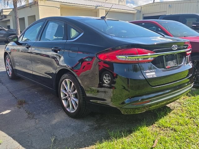2017 Ford Fusion Hybrid SE