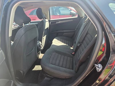 2017 Ford Fusion Hybrid SE