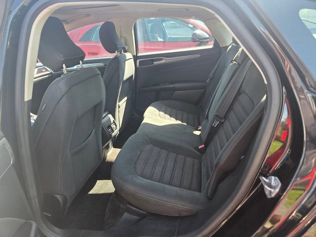 2017 Ford Fusion Hybrid SE