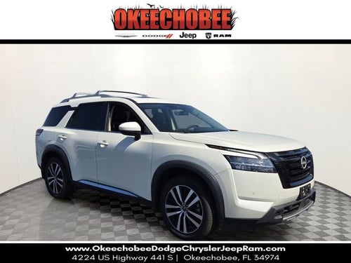 2023 Nissan Pathfinder Platinum
