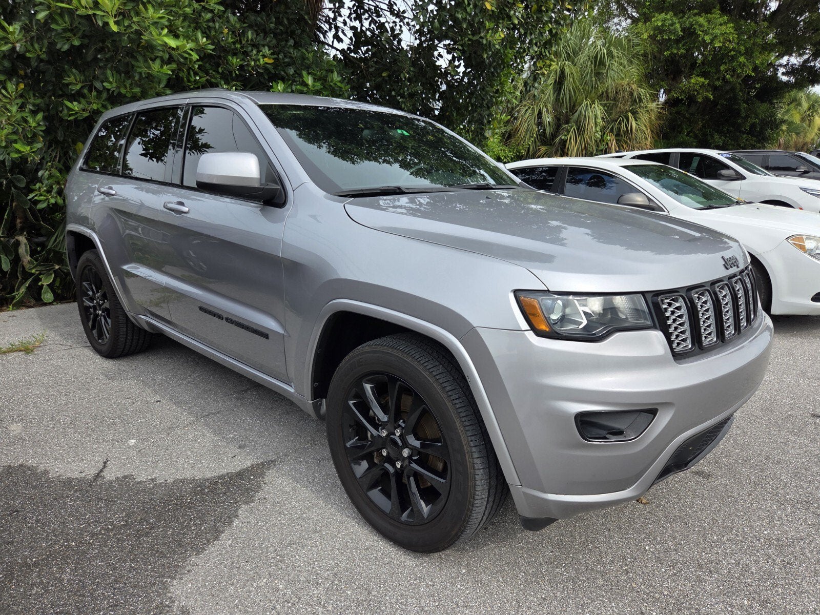 2021 Jeep Grand Cherokee Laredo X 4x2