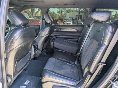 2024 Jeep Grand Cherokee L Altitude X 4x2