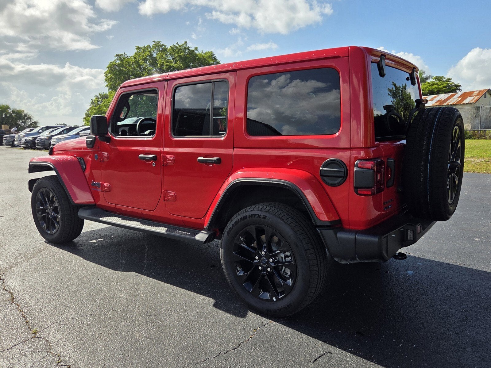 2025 Jeep Wrangler 4xe Sahara