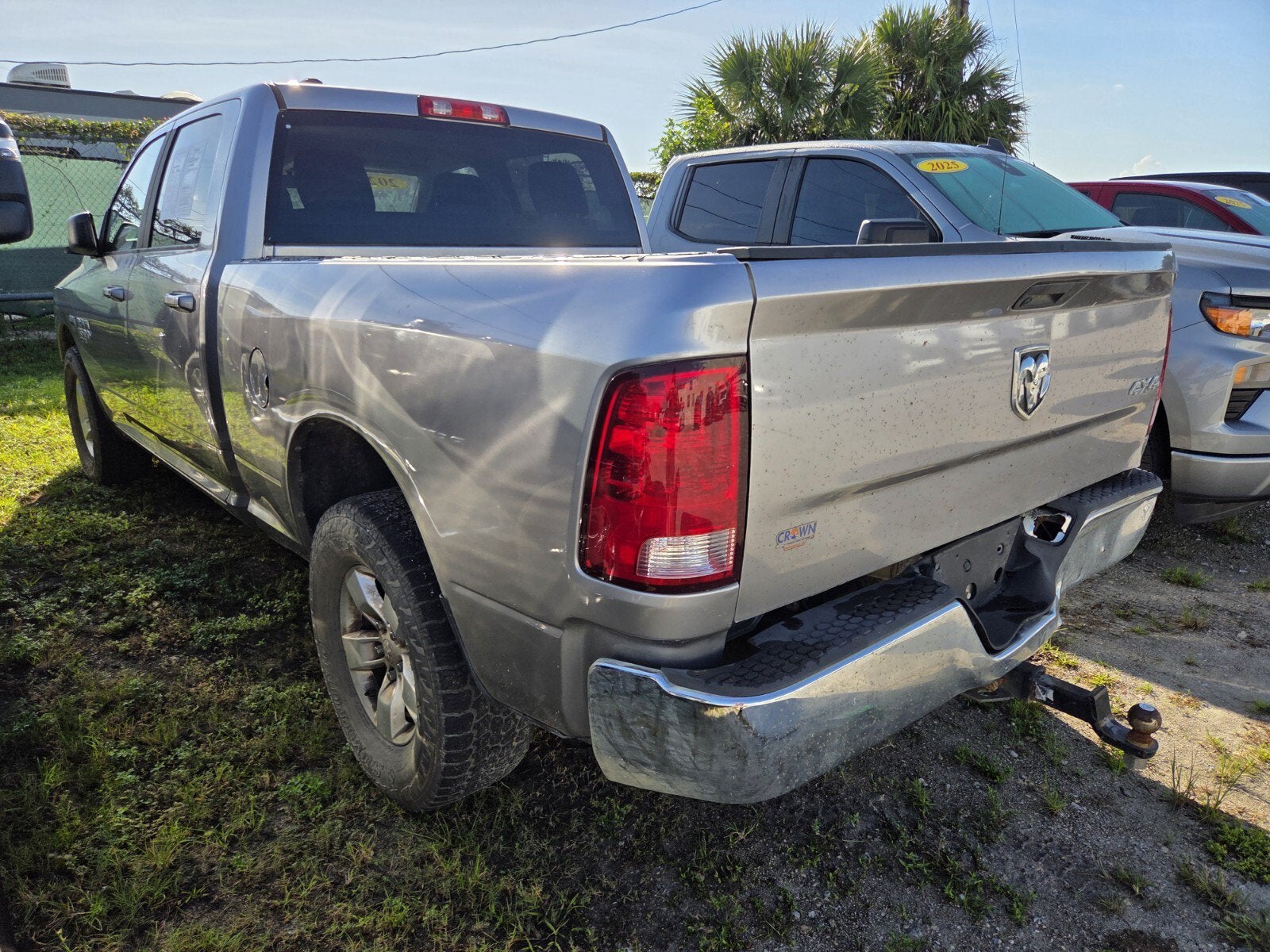 2021 RAM 1500 Classic SLT Crew Cab 4x4 6'4" Box