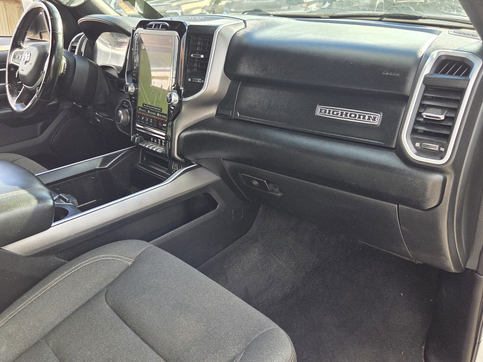 2021 RAM 1500 Big Horn Quad Cab 4x2 6'4" Box