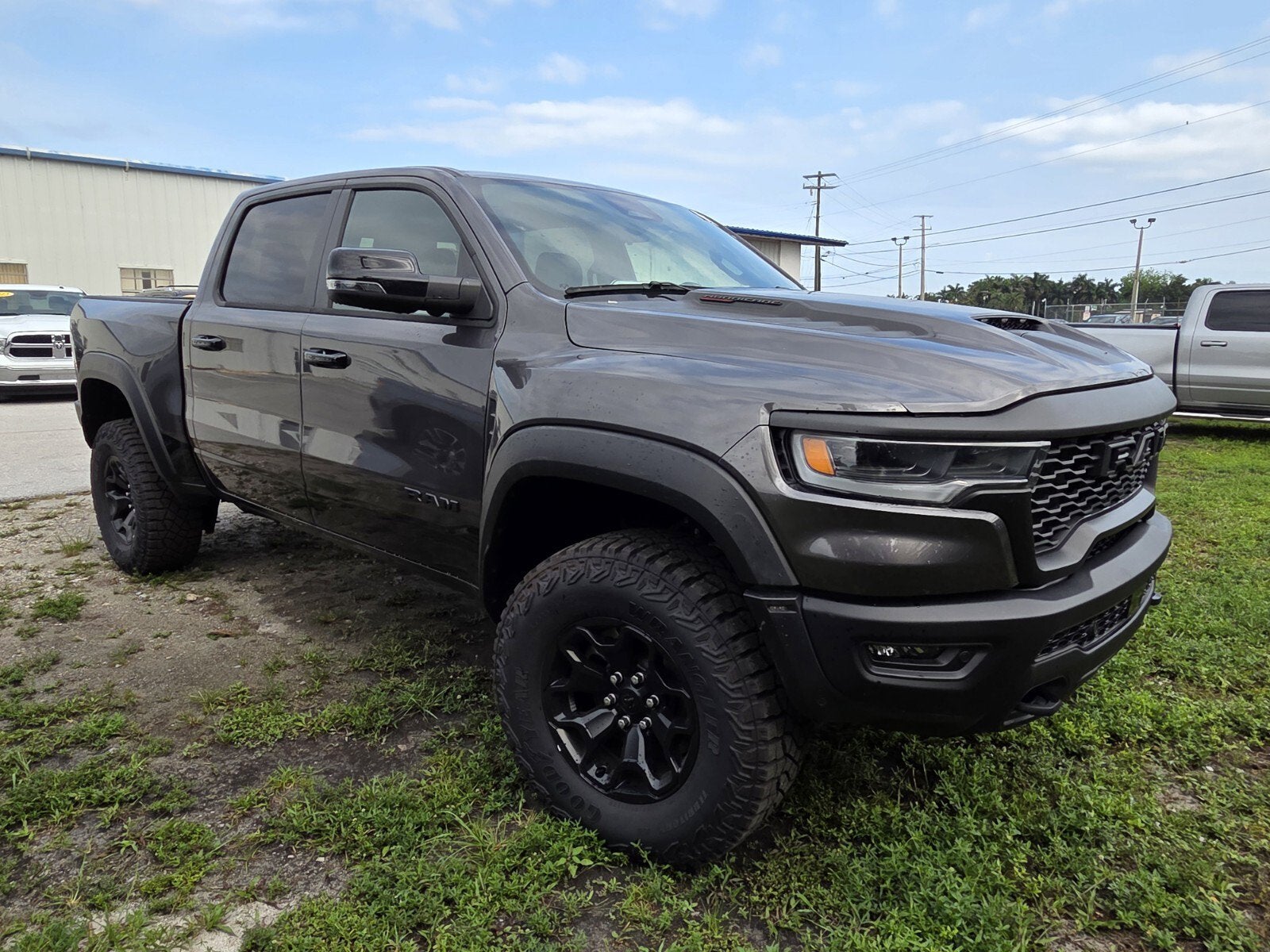 2025 RAM 1500 RHO Crew Cab 4x4 5'7" Box
