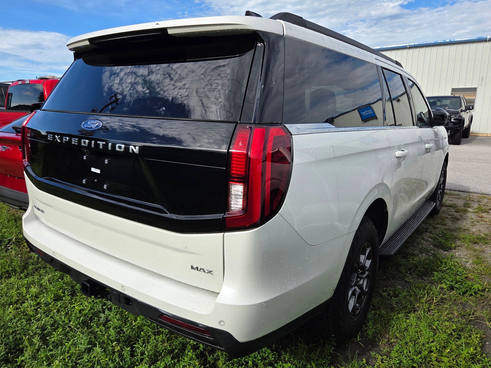 2025 Ford Expedition Max Active