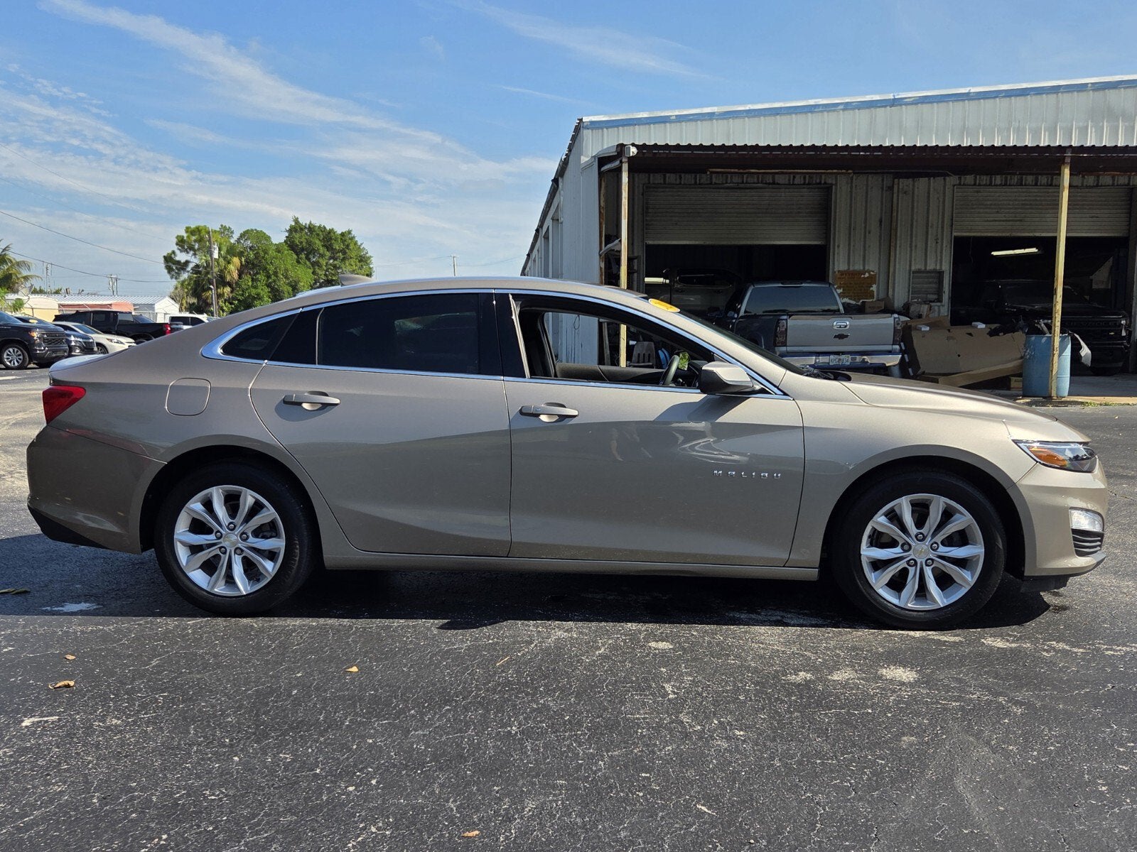 2023 Chevrolet Malibu LT