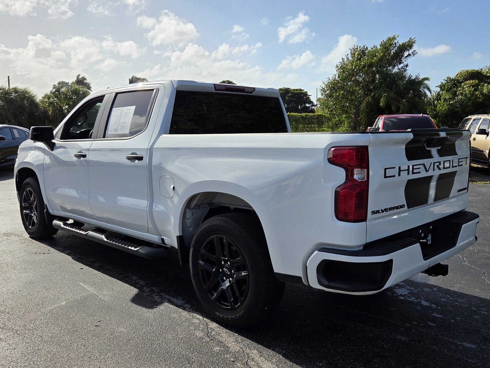 2023 Chevrolet Silverado 1500 Custom