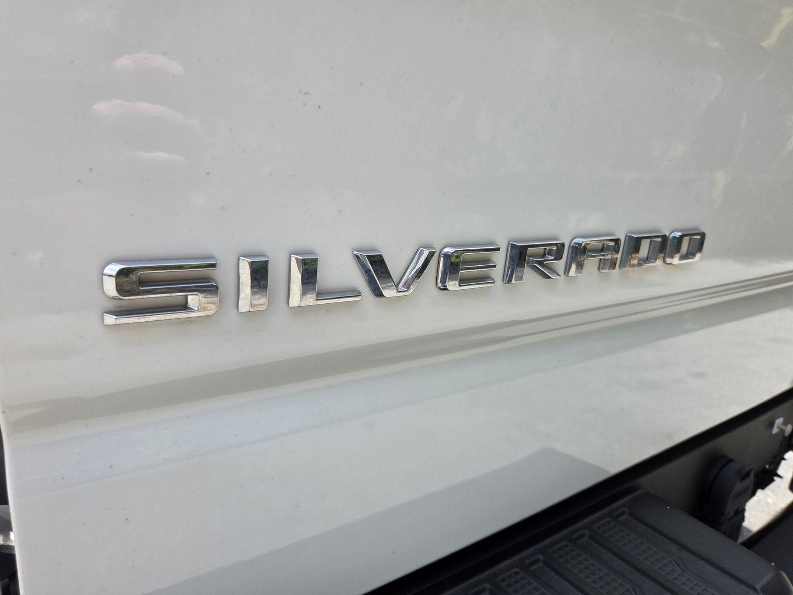 2022 Chevrolet Silverado 1500 LT (2FL)