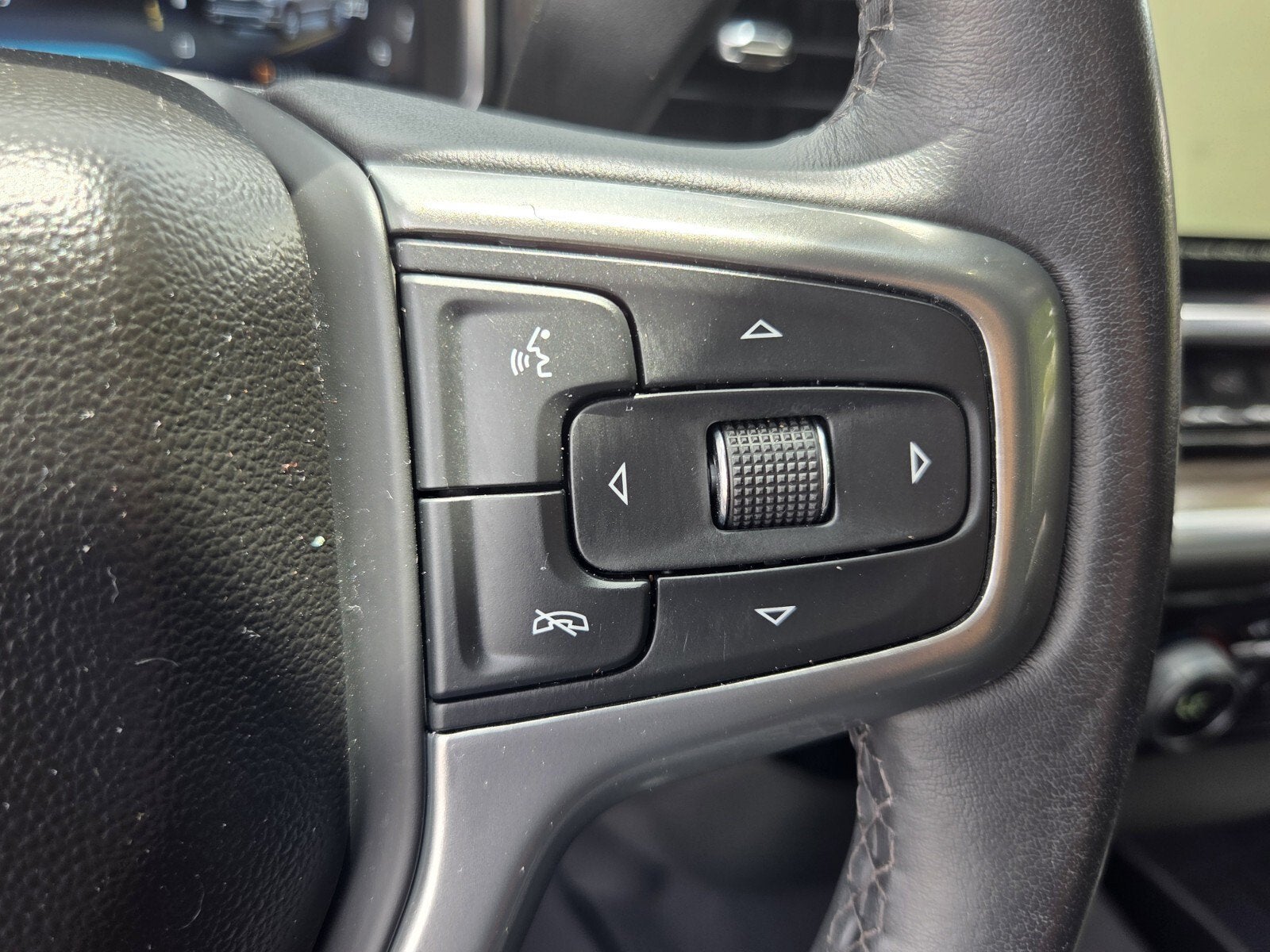 2022 Chevrolet Silverado 1500 LT (2FL)