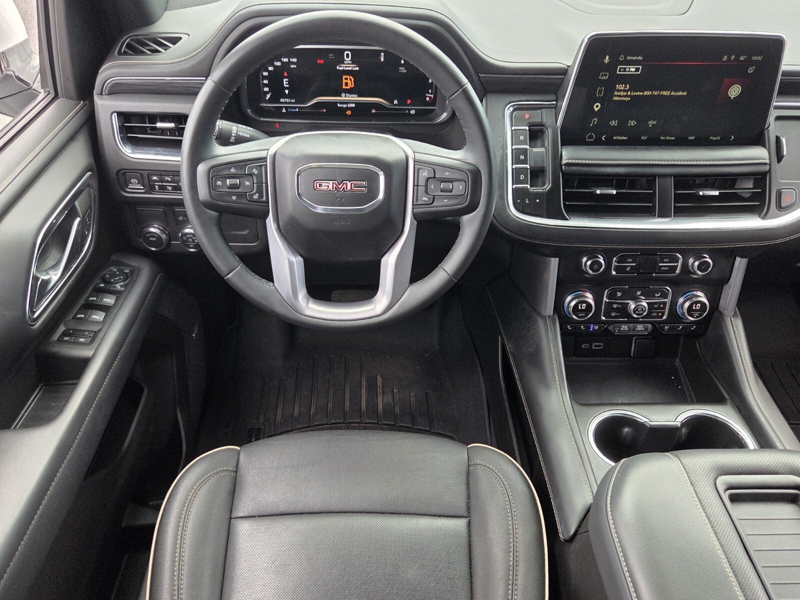 2023 GMC Yukon XL SLT