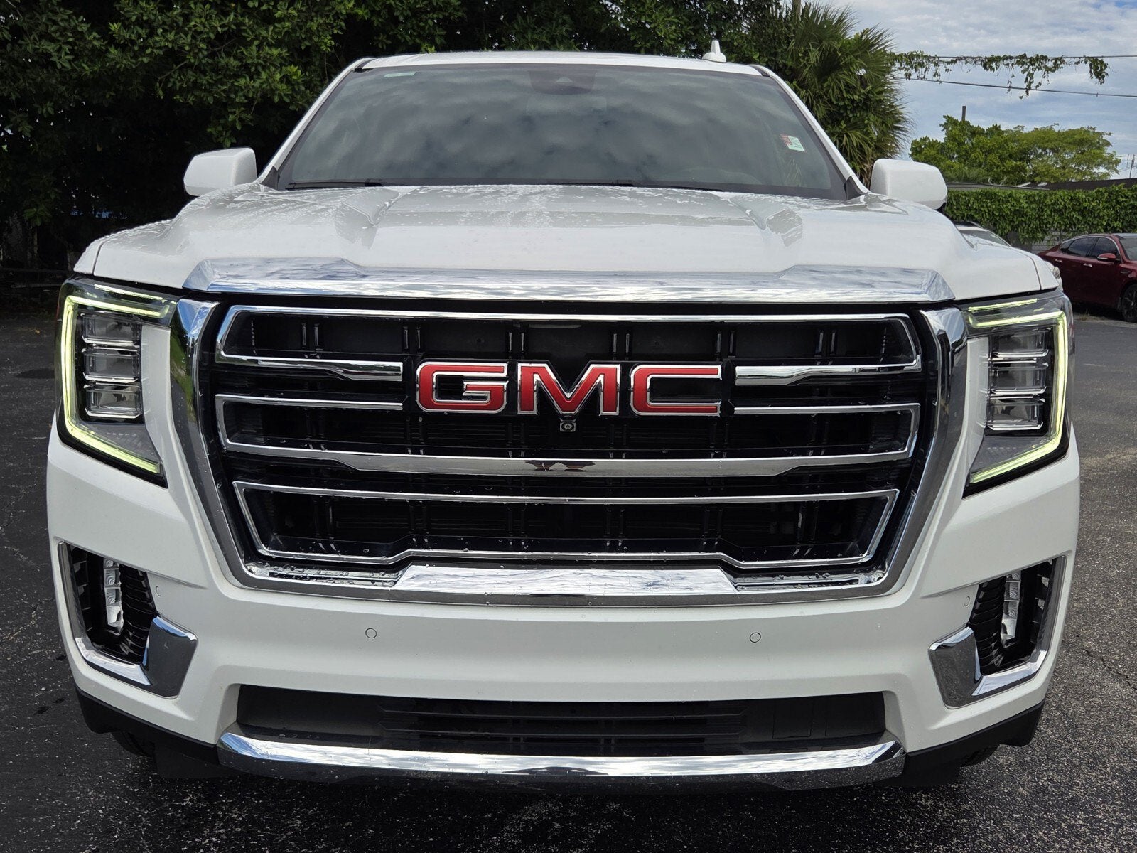 2023 GMC Yukon XL SLT