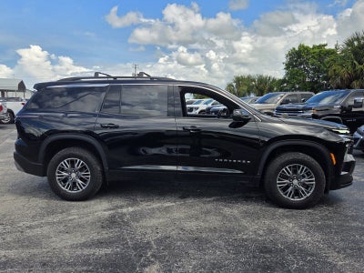 2024 Chevrolet Traverse LT