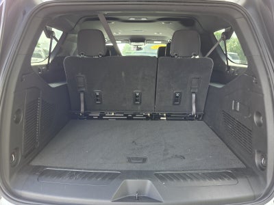 2025 Chevrolet Suburban LS