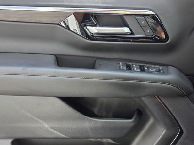 2025 Chevrolet Suburban LS