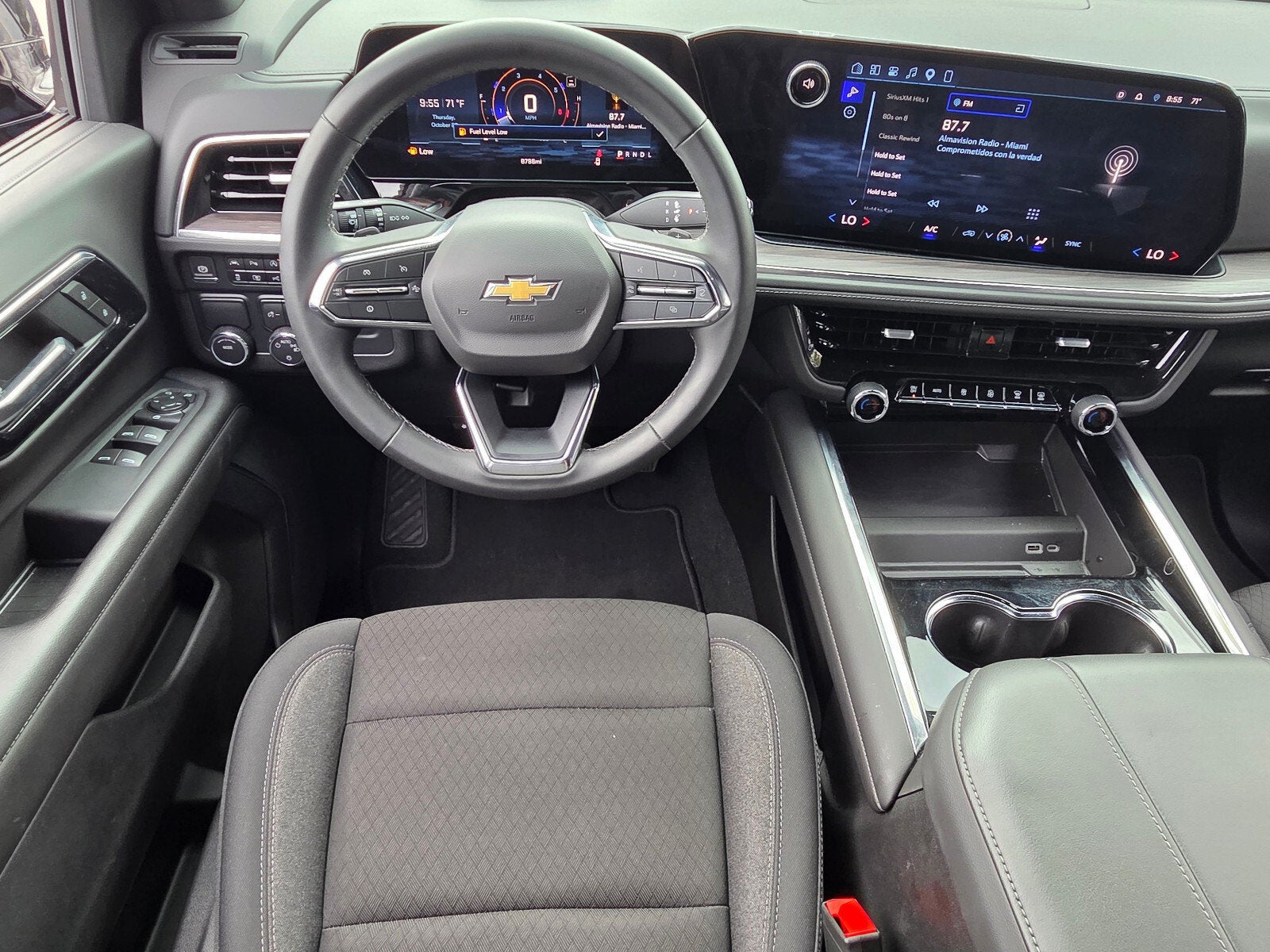 2025 Chevrolet Tahoe LS