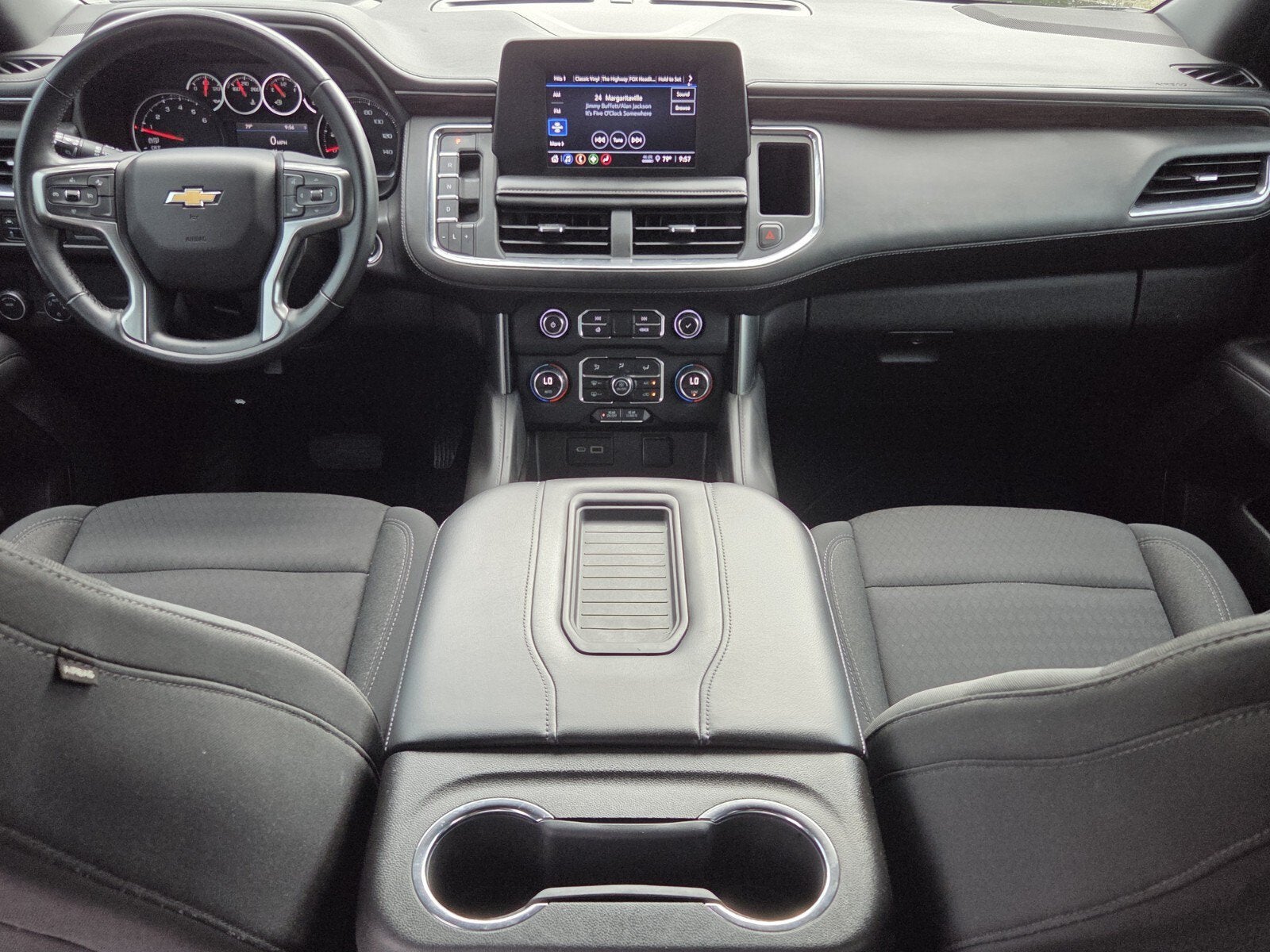 2023 Chevrolet Suburban LS