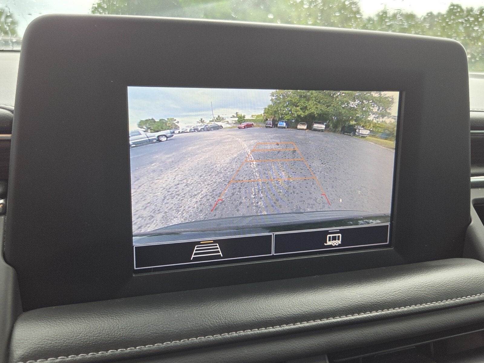 2023 Chevrolet Suburban LS
