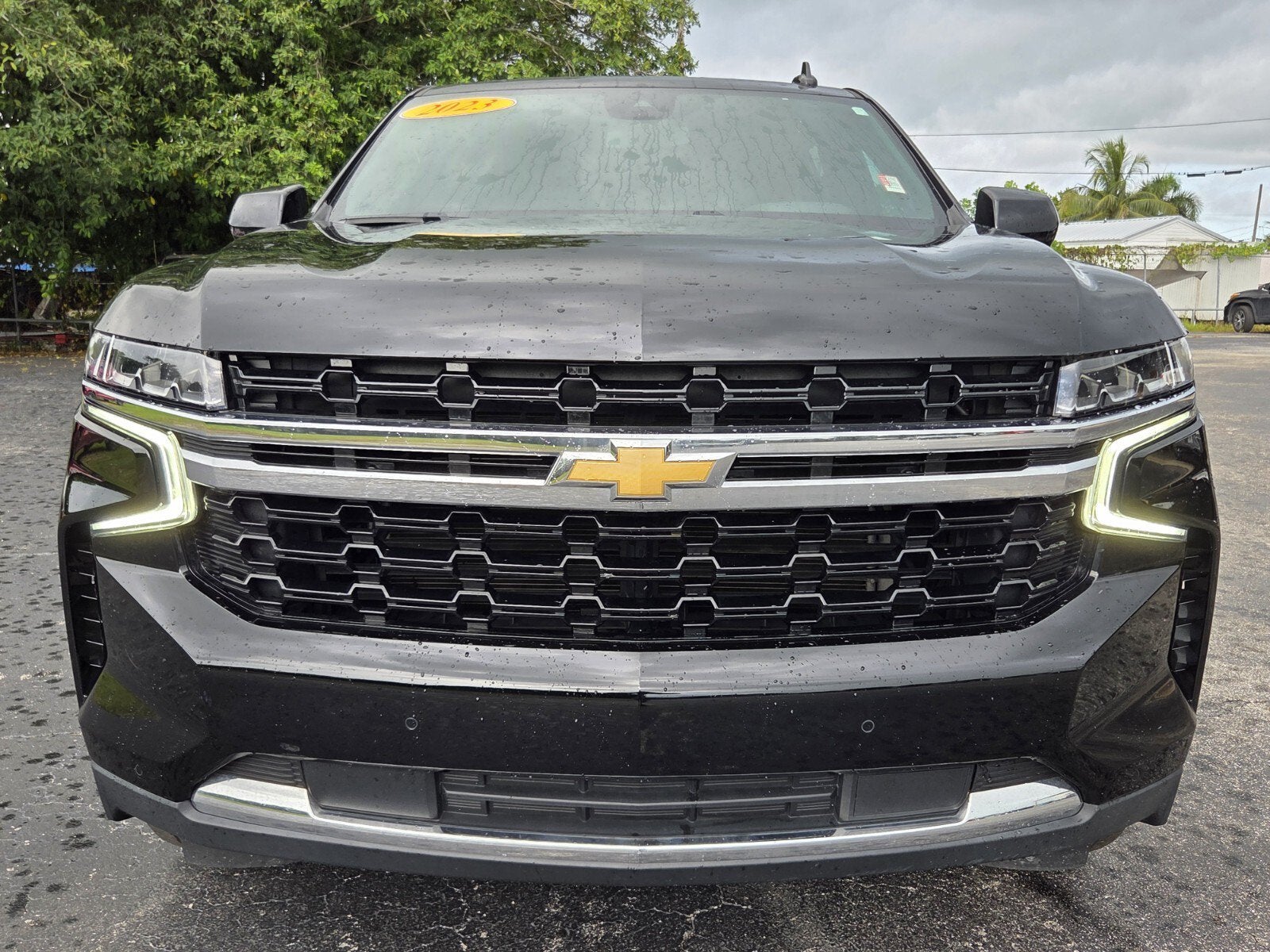 2023 Chevrolet Suburban LS