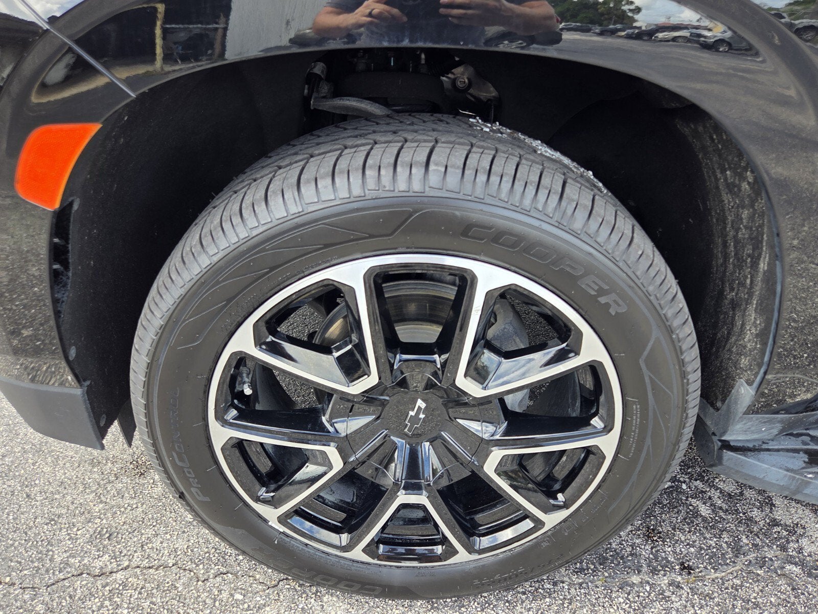 2023 Chevrolet Suburban RST
