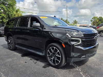 2023 Chevrolet Suburban RST