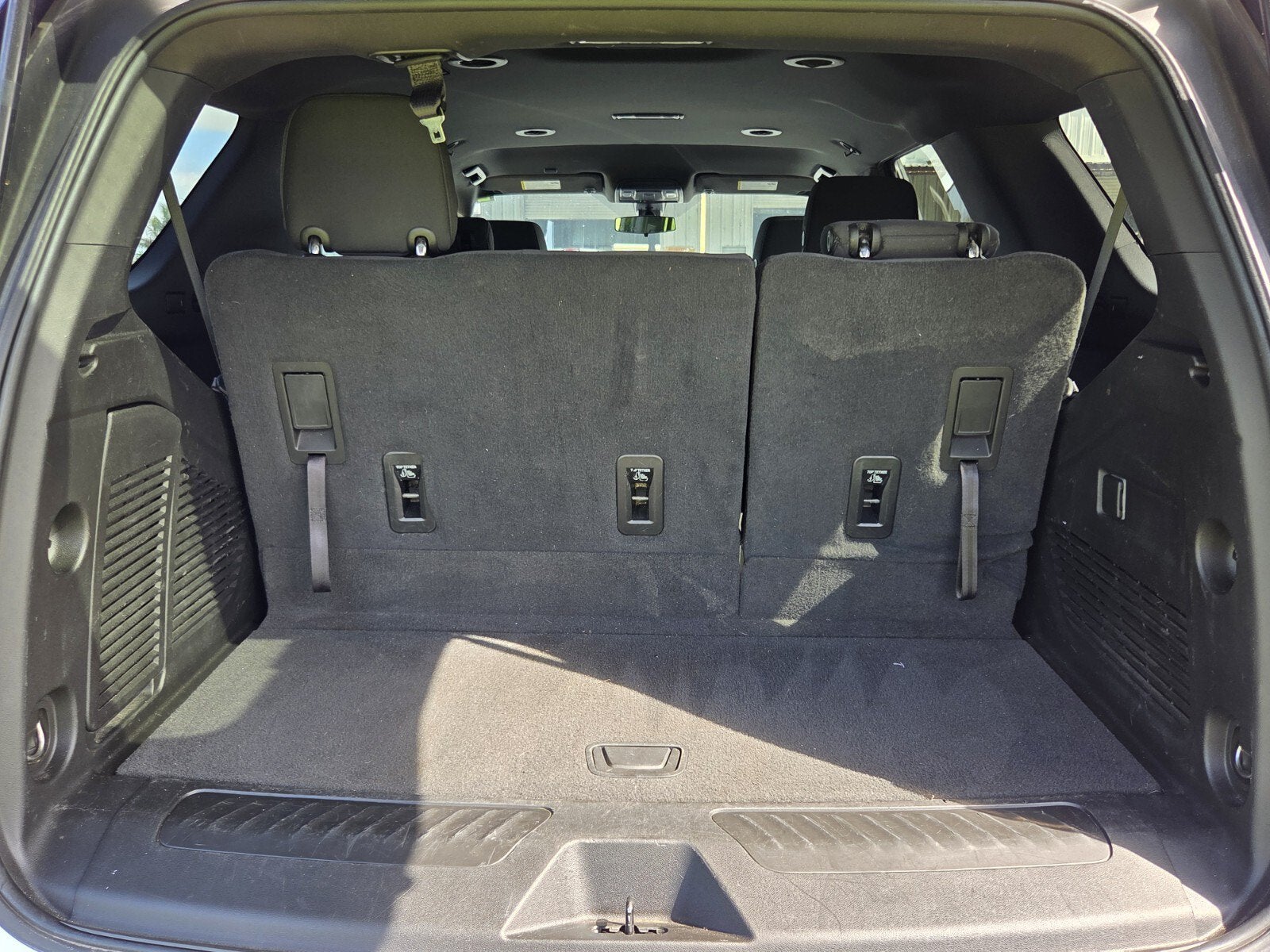 2022 Chevrolet Tahoe LS