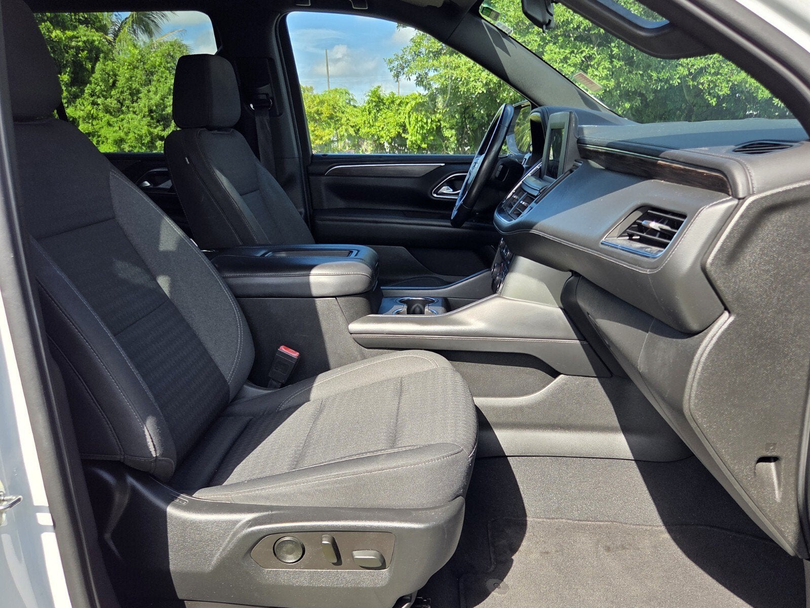 2022 Chevrolet Tahoe LS