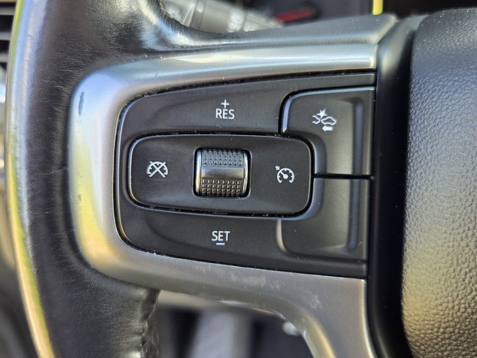 2022 Chevrolet Tahoe LS