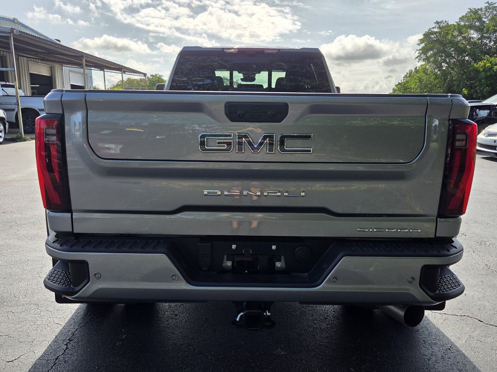2026 GMC Sierra 3500 HD Denali Ultimate DRW