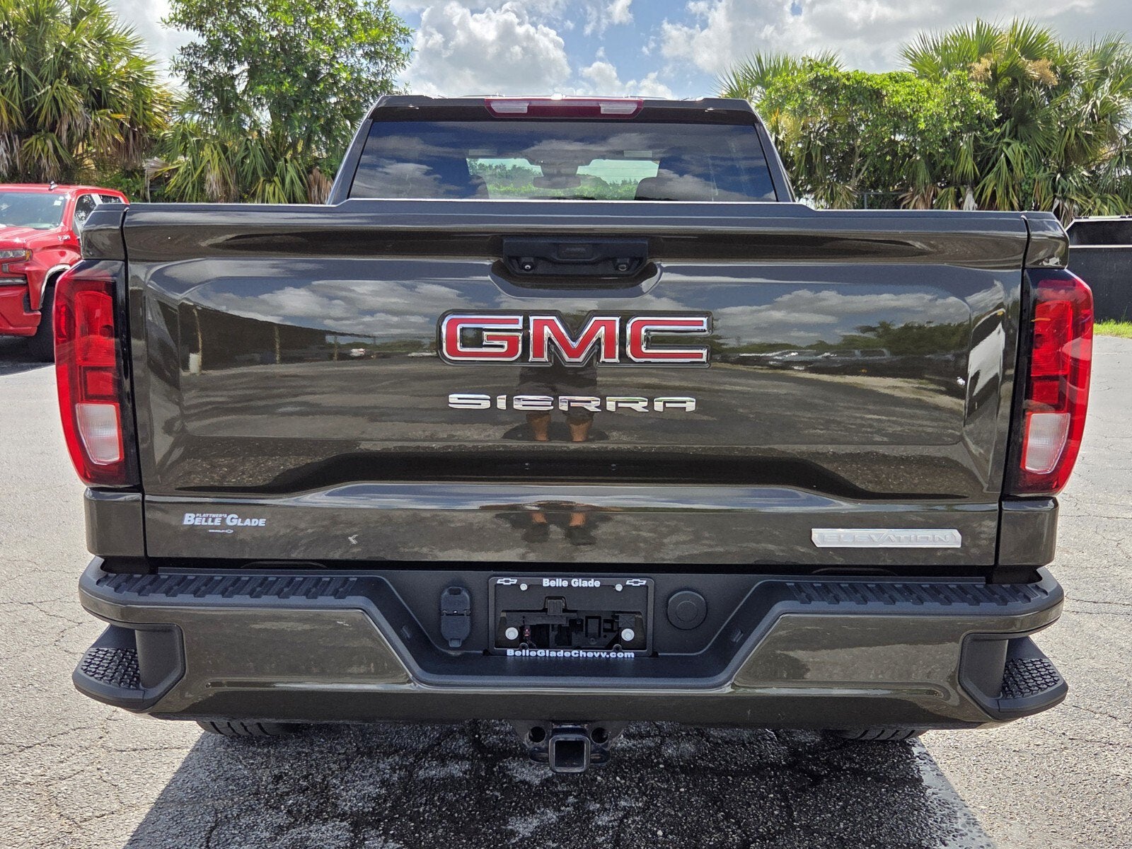 2024 GMC Sierra 1500 Elevation