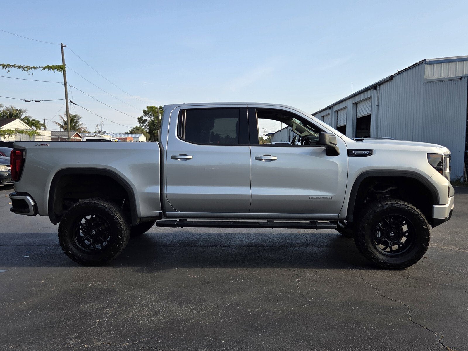 2022 GMC Sierra 1500 Elevation