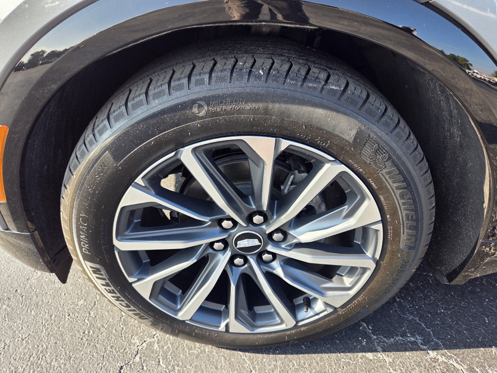 2024 Cadillac LYRIQ Sport 1