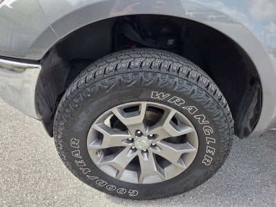 2019 Nissan Frontier SL