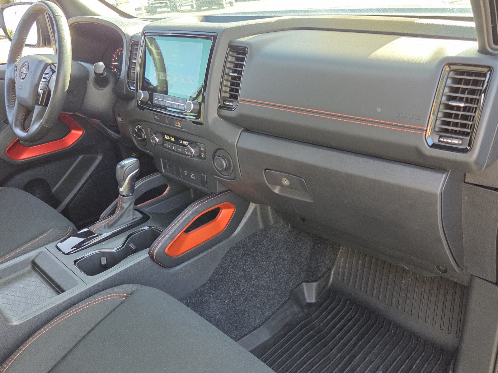 2024 Nissan Frontier Crew Cab PRO-4X 4x4