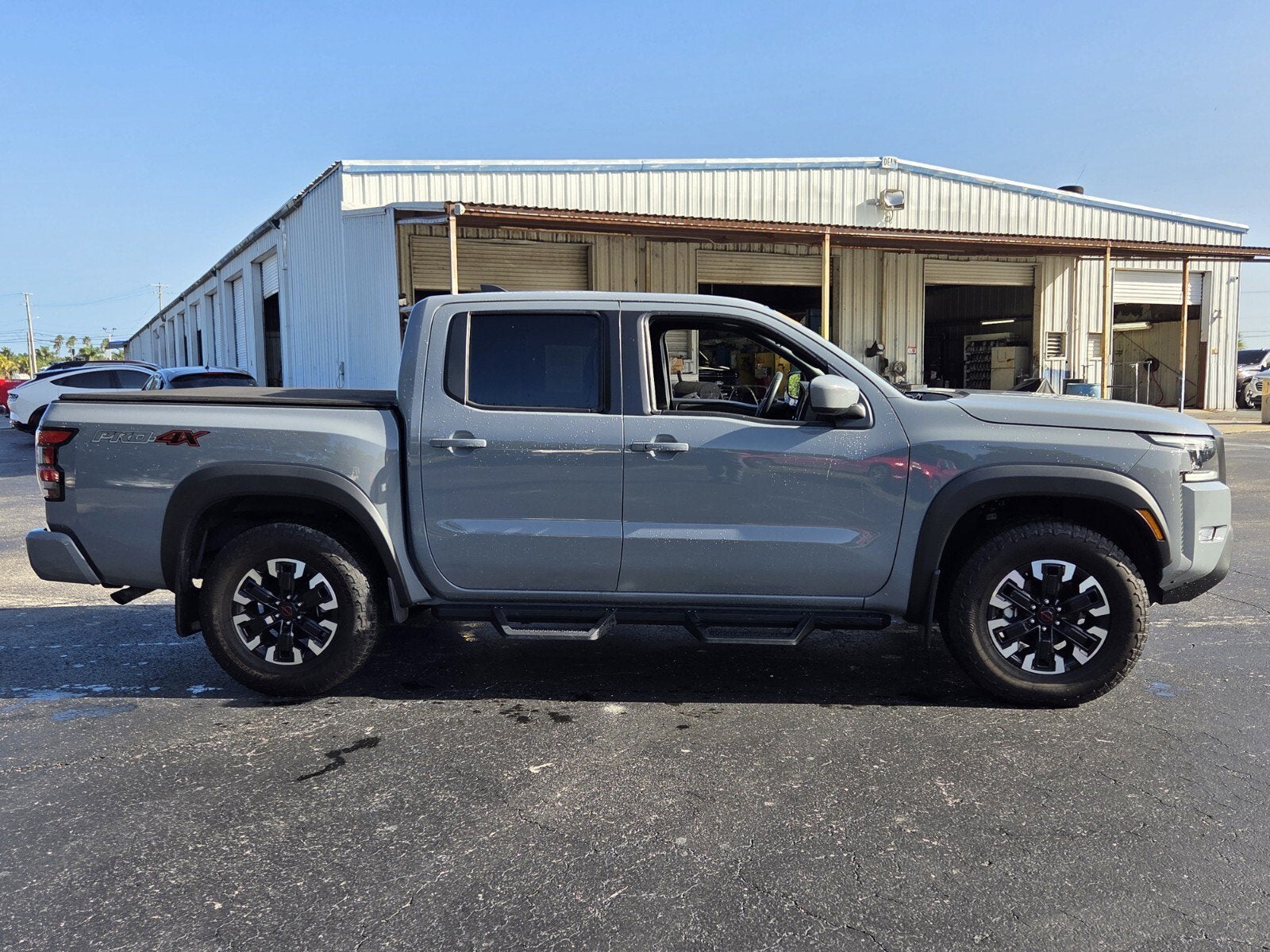 2024 Nissan Frontier Crew Cab PRO-4X 4x4