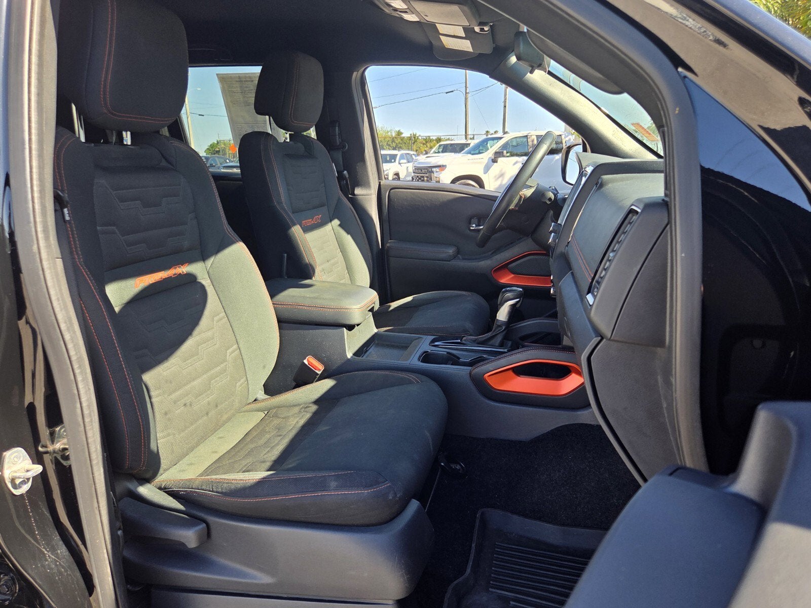 2022 Nissan Frontier Crew Cab PRO-4X 4x4