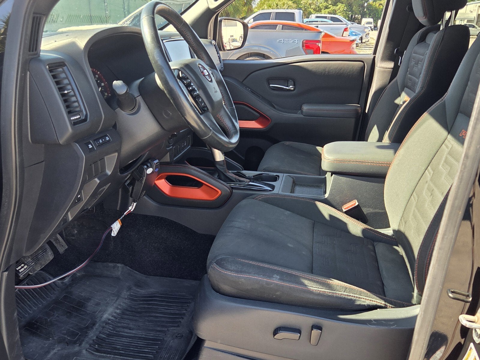 2022 Nissan Frontier Crew Cab PRO-4X 4x4