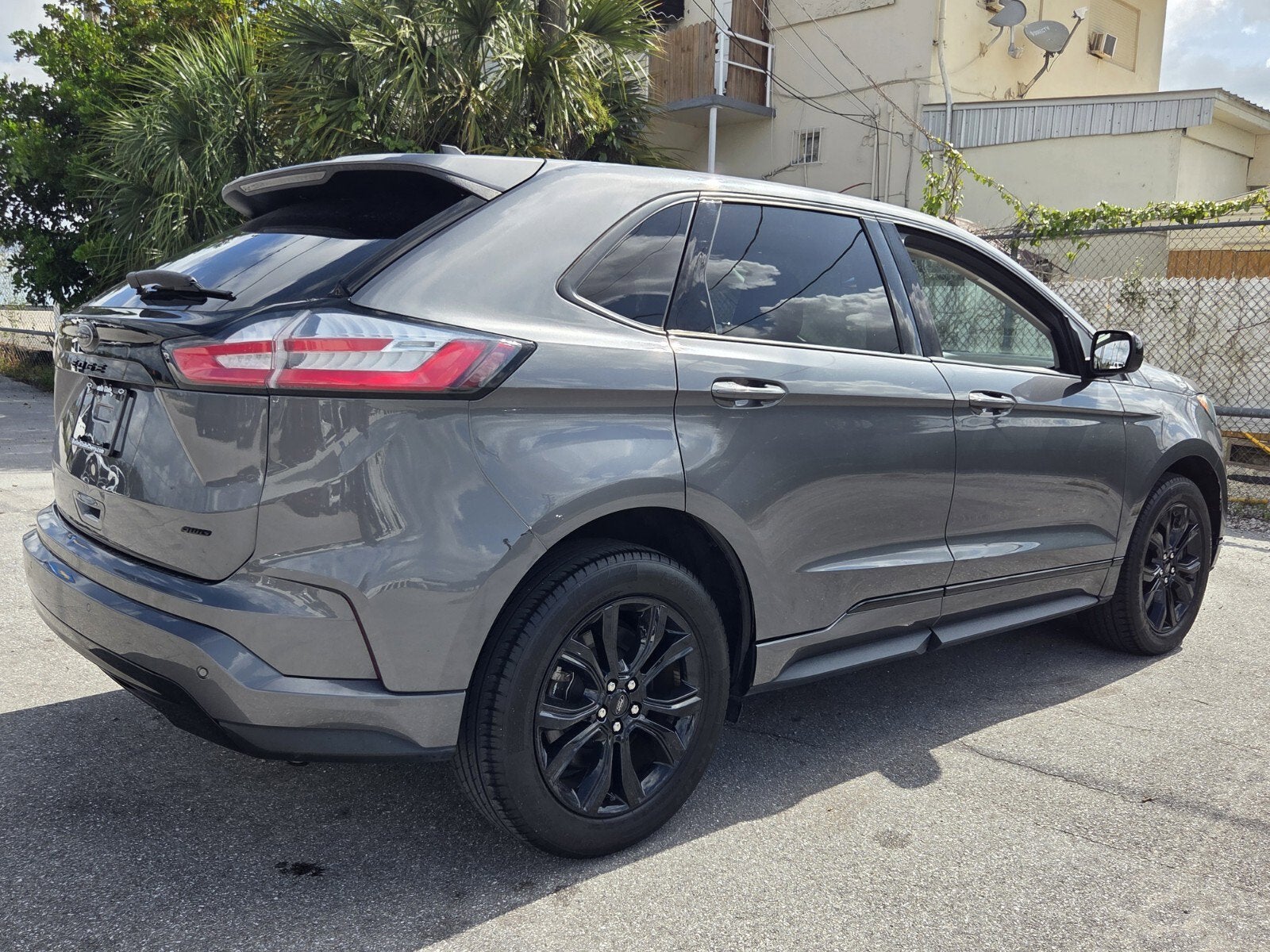 2022 Ford Edge SE