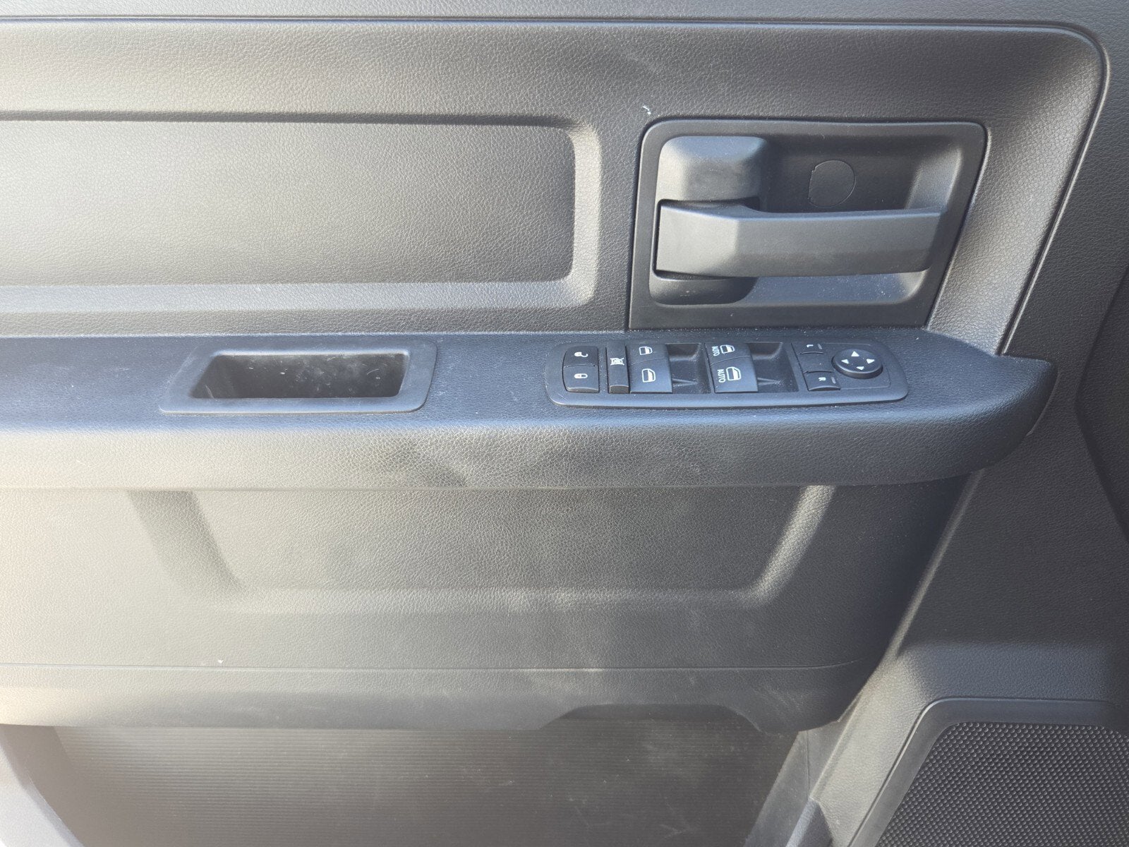 2023 RAM 1500 Classic Tradesman Crew Cab 4x2 5'7" Box