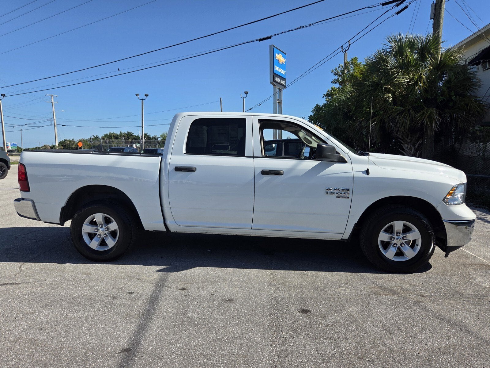 2023 RAM 1500 Classic Tradesman Crew Cab 4x2 5'7" Box